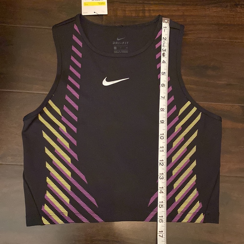 NWT NIKE Dri Fit Runway GX Women’s Vest Top Size Small - Picture 4 of 6